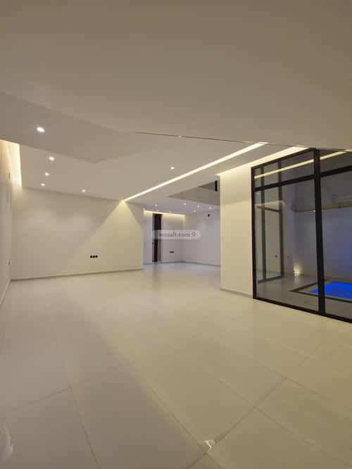 Villa 493 SQM Facing North West on 15m Width Street Al-Mahdiyah, West Riyadh, Riyadh