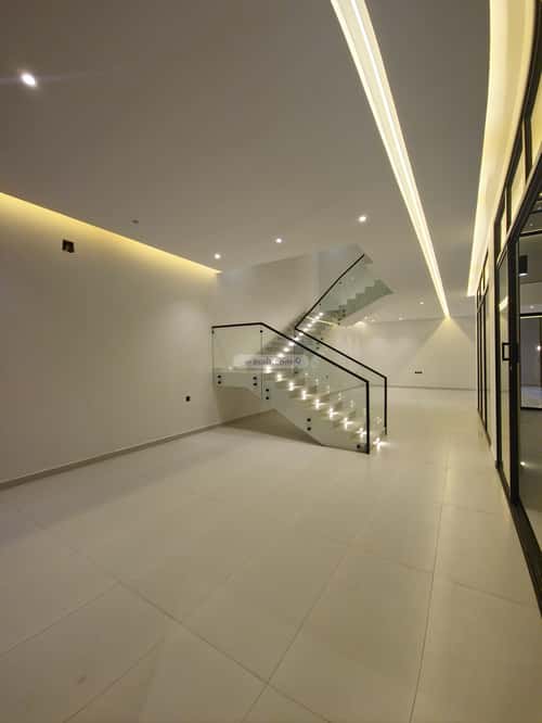 فيلا 493 متر مربع شمالية غربية على شارع 15م المهدية، غرب الرياض، الرياض