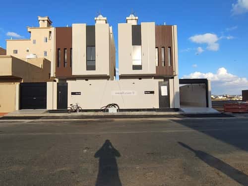 Villa 200 SQM Facing East on 20m Width Street Al Frosyah, East Jeddah, Jeddah