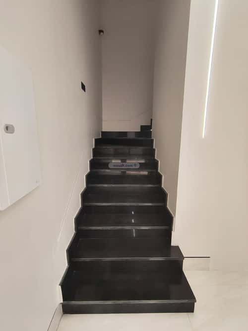 Villa 200 SQM Facing East on 20m Width Street Al Frosyah, East Jeddah, Jeddah