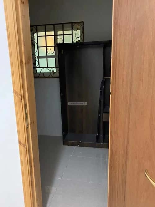 شقة ب 4 غرف إشبيلية، شرق الرياض، الرياض