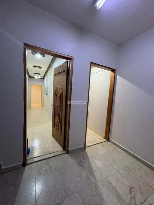 شقة ب 4 غرف الحمراء، شرق الرياض، الرياض