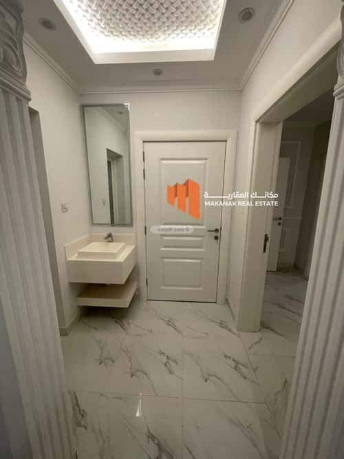 Apartment with 3 Bedrooms Al Hammraa, Khobar