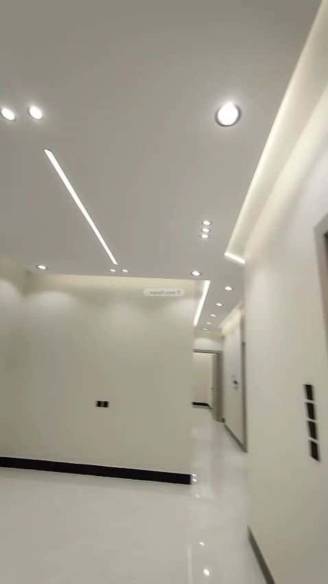 Apartment with 6 Bedrooms Al Zuhour, Ahad Rafidah