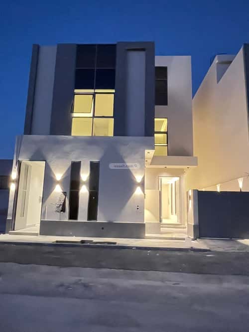 Villa 375 SQM with 1 Apartment Facing North Al-Mahdiyah, West Riyadh, Riyadh