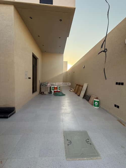6 bedroom villa in Al Mahdiyyah