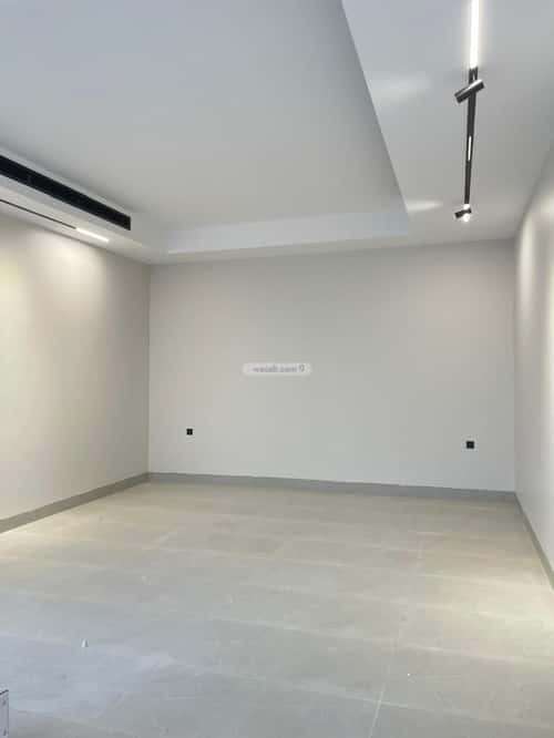 Villa 422 SQM Facing East on 20m Width Street Al-Mahdiyah, West Riyadh, Riyadh