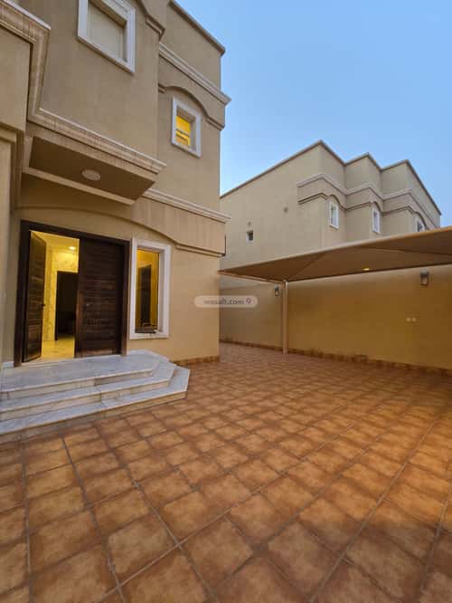 فيلا 312 متر مربع جنوبية على شارع 15م الزمرد، شمال جدة، جدة