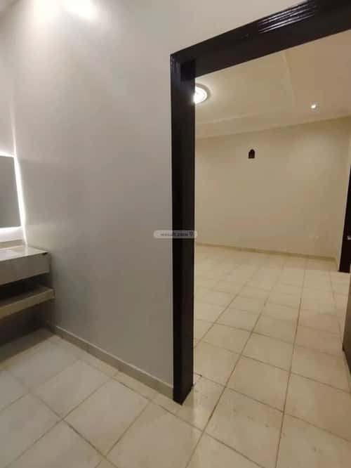 Floor 310 SQM with 4 Bedrooms An-Nafel, North Riyadh, Riyadh