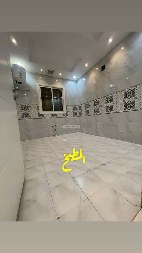 Floor 450 SQM with 3 Bedrooms Al-Yarmuk, East Riyadh, Riyadh