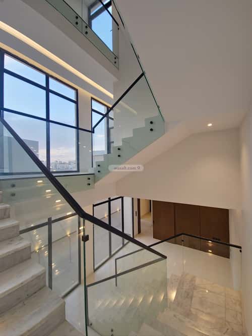 فيلا 373 متر مربع شمالية على شارع 15م المهدية، غرب الرياض، الرياض