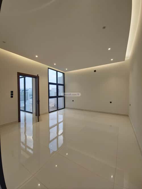 Villa 373 SQM Facing North on 15m Width Street Al-Mahdiyah, West Riyadh, Riyadh