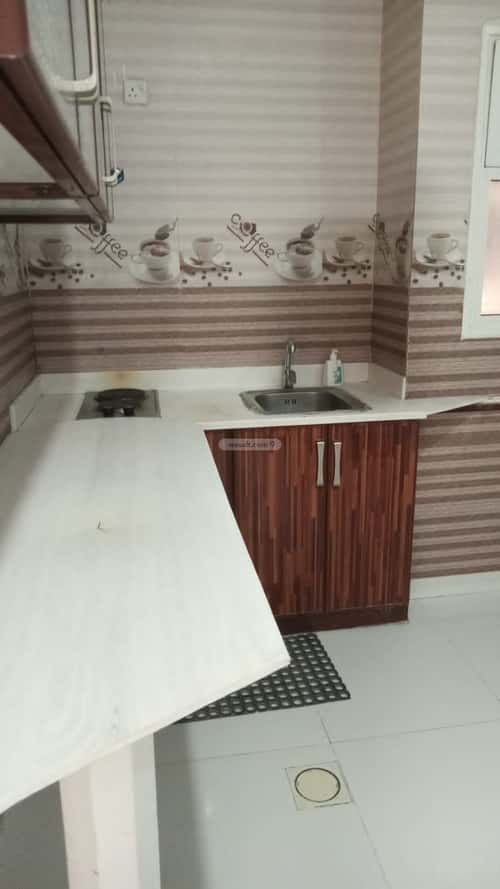 استراحة 770 متر مربع غربية على شارع 40م الكوثر، الخبر