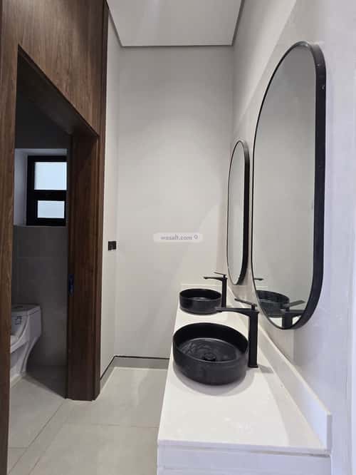 فيلا 6 غرف في الرمال