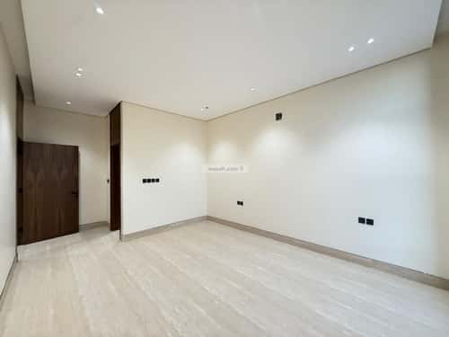 5 bedroom villa in Al Mahdiyyah