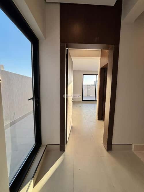 فيلا 320 متر مربع شرقية على شارع 25م المهدية، غرب الرياض، الرياض