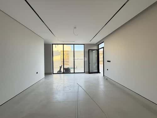 Villa 320 SQM Facing East on 25m Width Street Al-Mahdiyah, West Riyadh, Riyadh