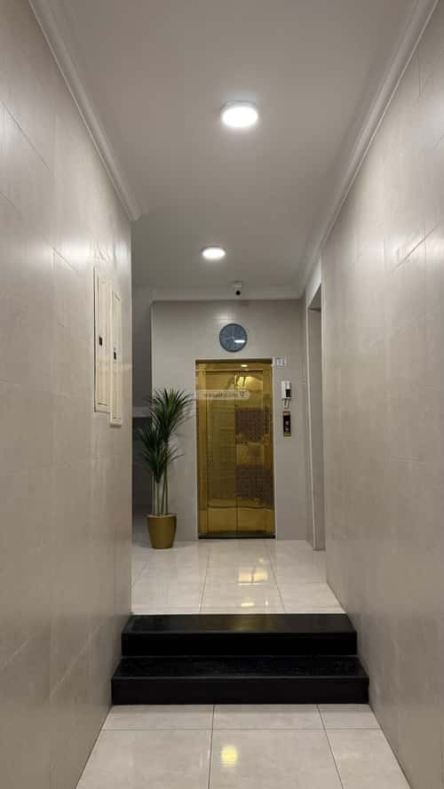 عمارة 162 متر مربع ب 4 أدوار الثقبة، الخبر