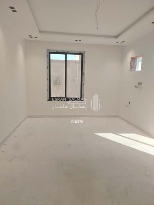 Villa 300 SQM Facing North on 15m Width Street Al Qryenah, South Jeddah, Jeddah