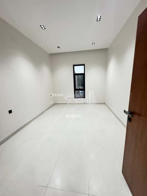 دور 201 متر مربع ب 5 غرف النسيم الغربي، شرق الرياض، الرياض