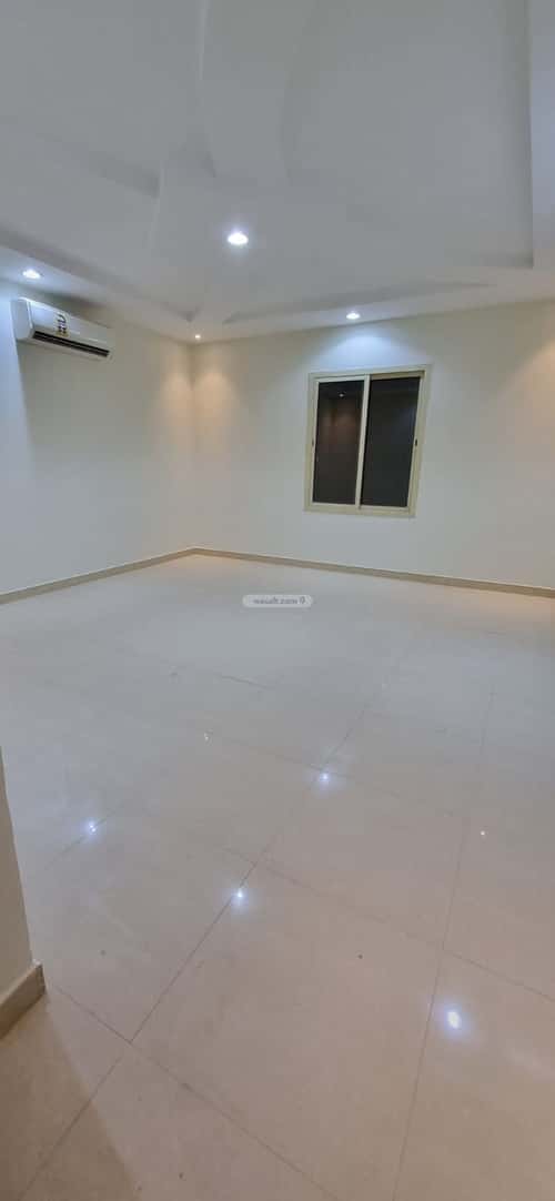 شقة 4 غرف في الياسمين