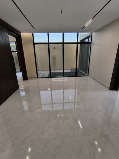 Villa 300 SQM Facing North on 15m Width Street Al Rahmanyah, East Jeddah, Jeddah