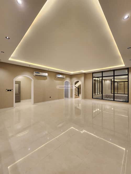 فيلا 374 متر مربع غربية على شارع 32م الزمرد، شمال جدة، جدة