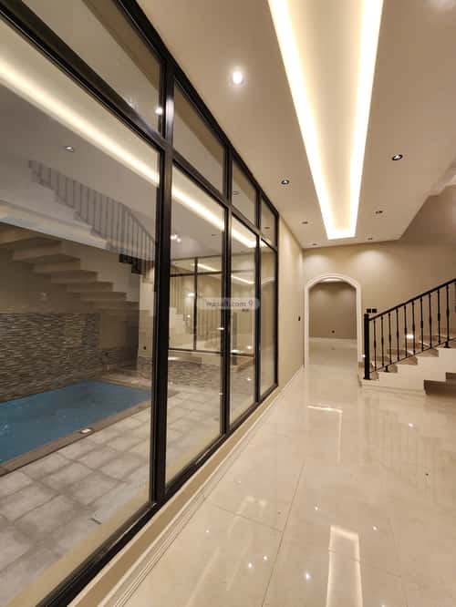 فيلا 374 متر مربع غربية على شارع 32م الزمرد، شمال جدة، جدة