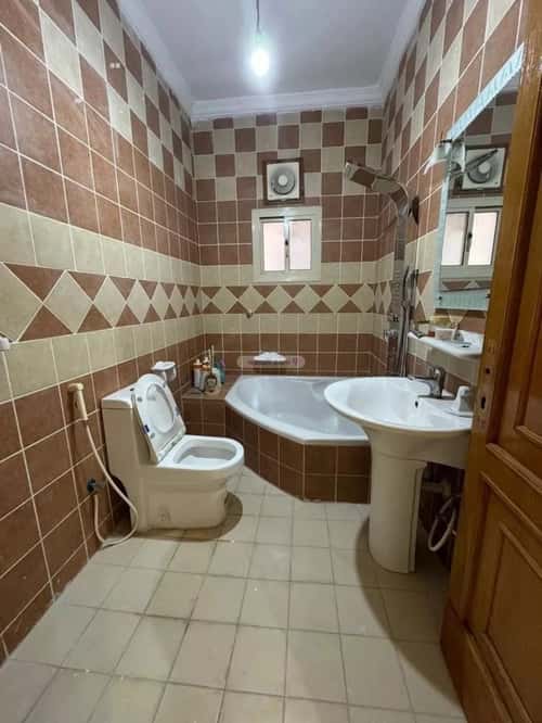 Villa 240 SQM Facing South on 16m Width Street Al Safa, North Jeddah, Jeddah