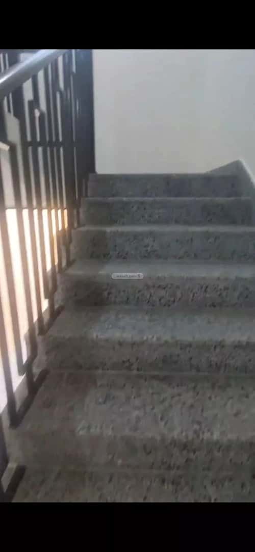 دور 262 متر مربع ب 5 غرف نوارة، المزاحمية