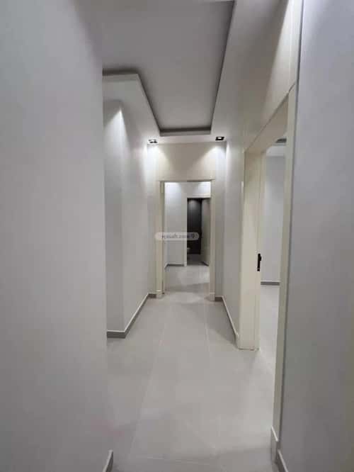 Apartment with 5 Bedrooms Al-Hazm, West Riyadh, Riyadh