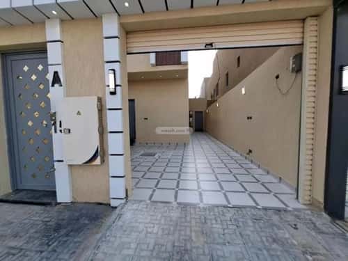 Floor 181 SQM with 5 Bedrooms Okaz, South Riyadh, Riyadh