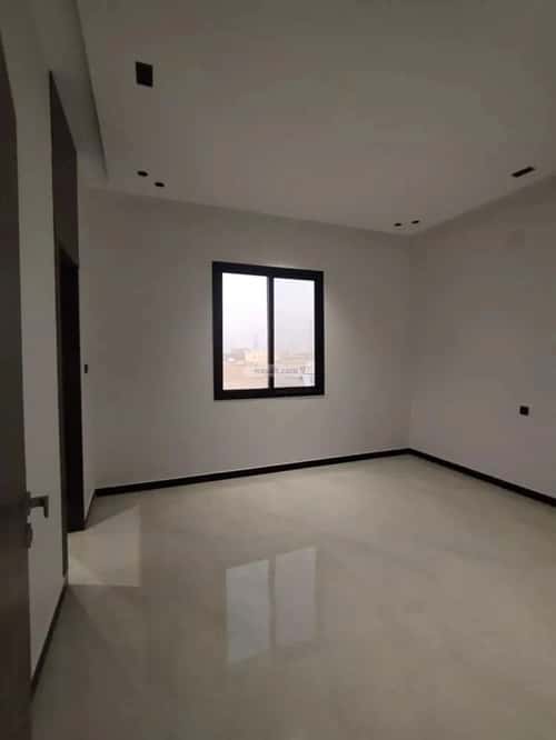 Floor 172 SQM with 5 Bedrooms Al-Hazm, West Riyadh, Riyadh