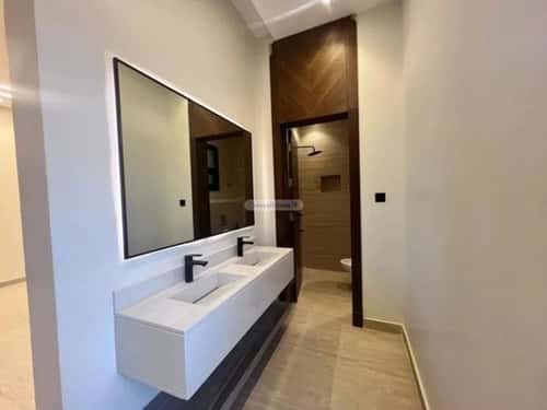 5 bedroom floor in Al Awali