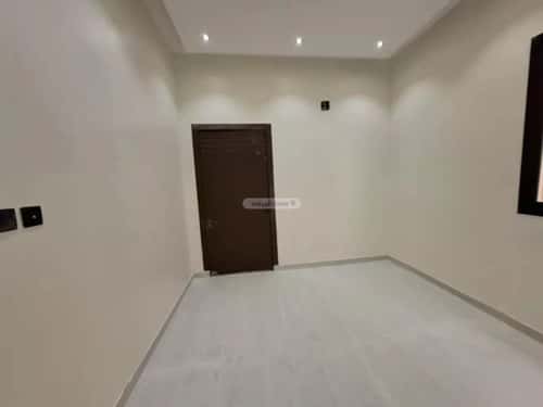 Floor 181 SQM with 5 Bedrooms Okaz, South Riyadh, Riyadh
