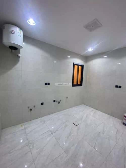 Floor 161 SQM with 5 Bedrooms Okaz, South Riyadh, Riyadh