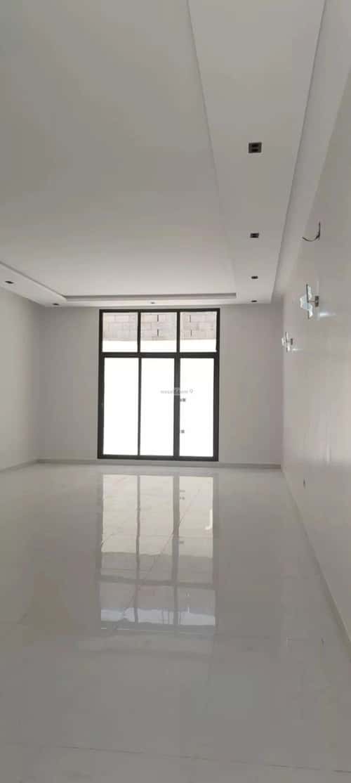 فيلا 187 متر مربع غربية على شارع 15م الجنادرية، شرق الرياض، الرياض