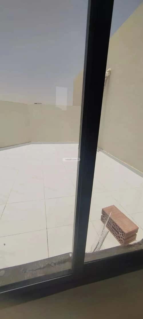 فيلا 187 متر مربع غربية على شارع 15م الجنادرية، شرق الرياض، الرياض