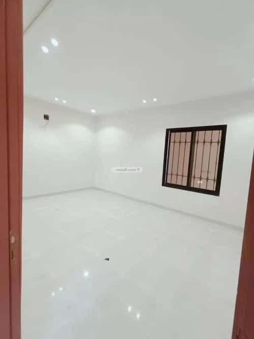 Apartment with 5 Bedrooms Okaz, South Riyadh, Riyadh