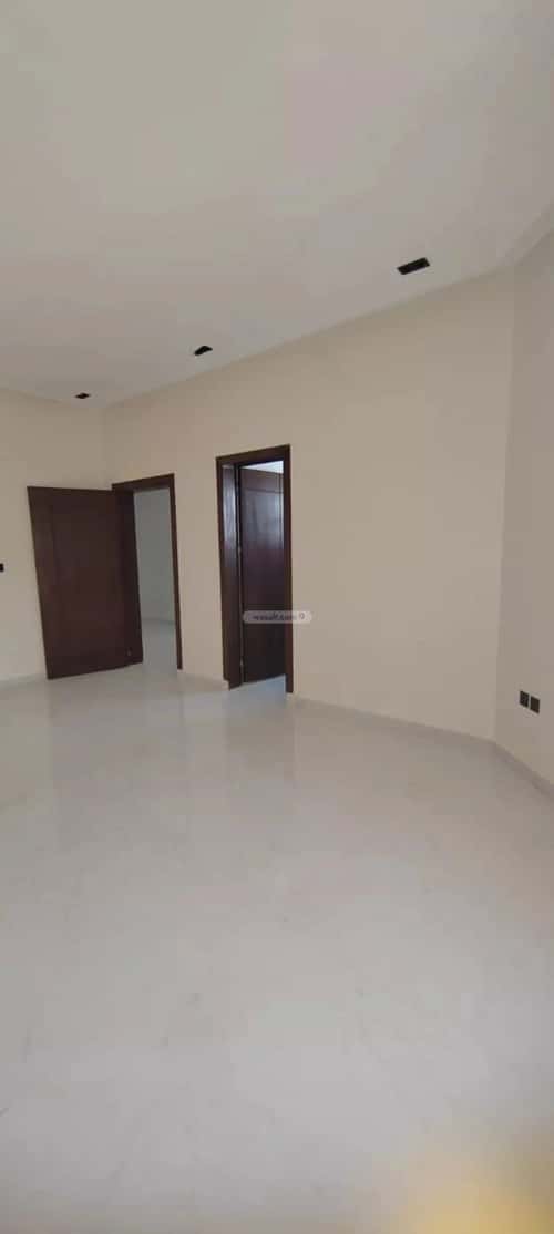 فيلا 238 متر مربع شرقية على شارع 20م الجنادرية، شرق الرياض، الرياض