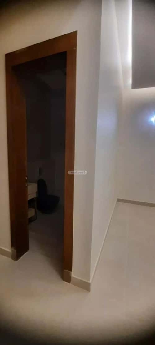 Apartment with 5 Bedrooms Al-Hazm, West Riyadh, Riyadh