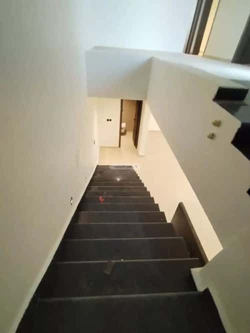 فيلا 198 متر مربع شمالية على شارع 15م السويدي الغربي، غرب الرياض، الرياض