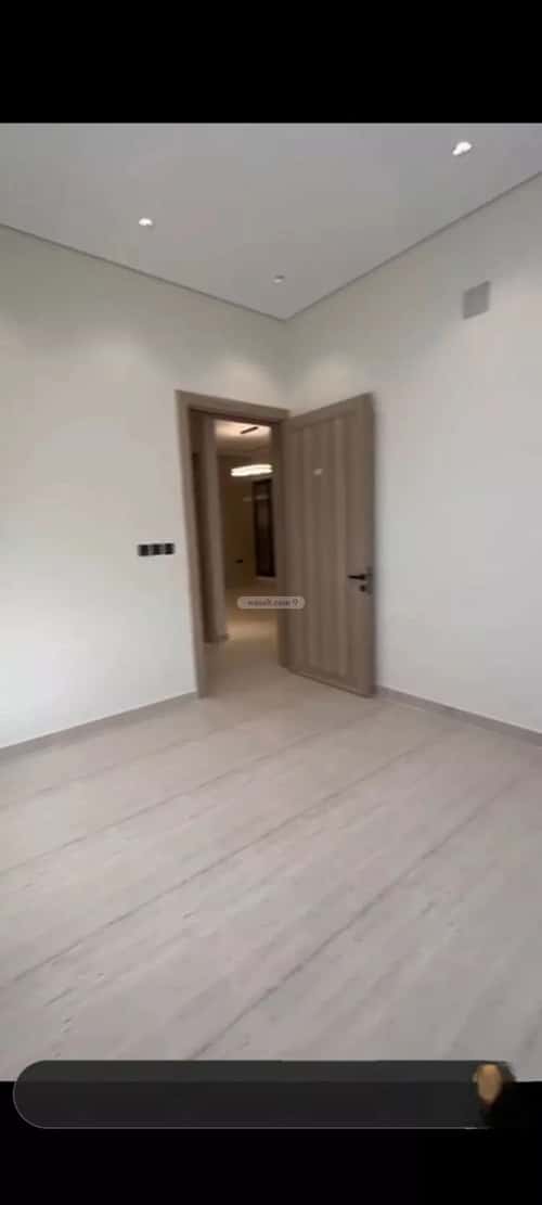 دور 215 متر مربع ب 5 غرف بدر، جنوب الرياض، الرياض