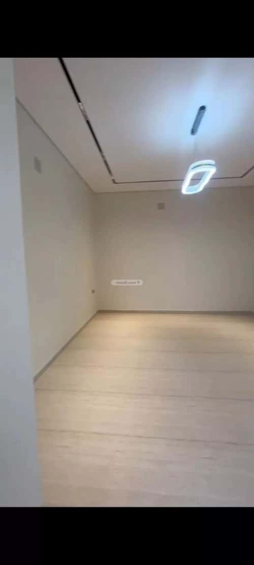 Floor 215 SQM with 5 Bedrooms Bader, South Riyadh, Riyadh