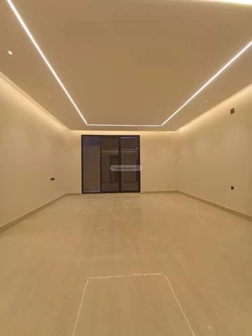 فيلا 200 متر مربع شرقية على شارع 20م طويق، غرب الرياض، الرياض