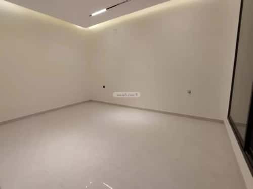 فيلا 247 متر مربع شرقية على شارع 15م عكاظ، جنوب الرياض، الرياض