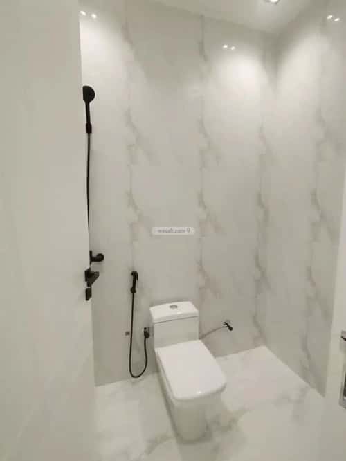 Apartment with 4 Bedrooms As-Suwaidi, West Riyadh, Riyadh