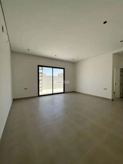 فيلا 320 متر مربع شمالية على شارع 15م الحزم، غرب الرياض، الرياض