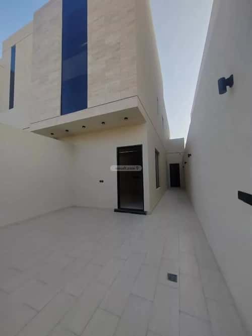 Floor 244 SQM with 3 Bedrooms Al-Awaly, West Riyadh, Riyadh