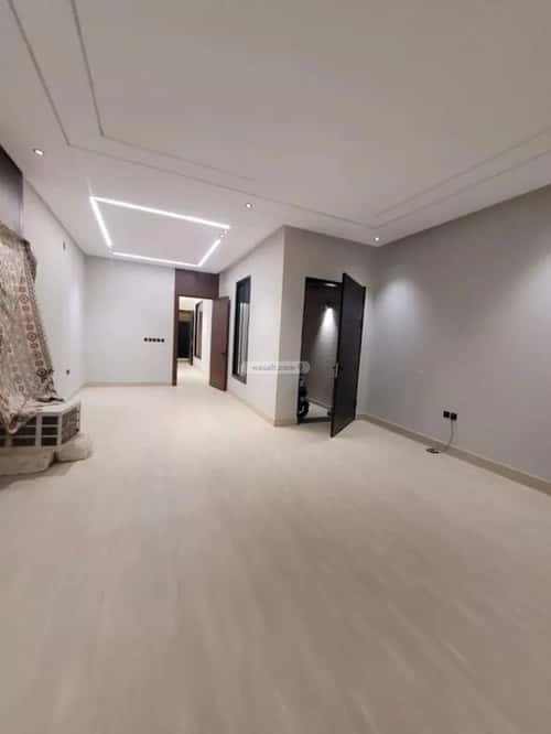 Floor 244 SQM with 3 Bedrooms Al-Awaly, West Riyadh, Riyadh